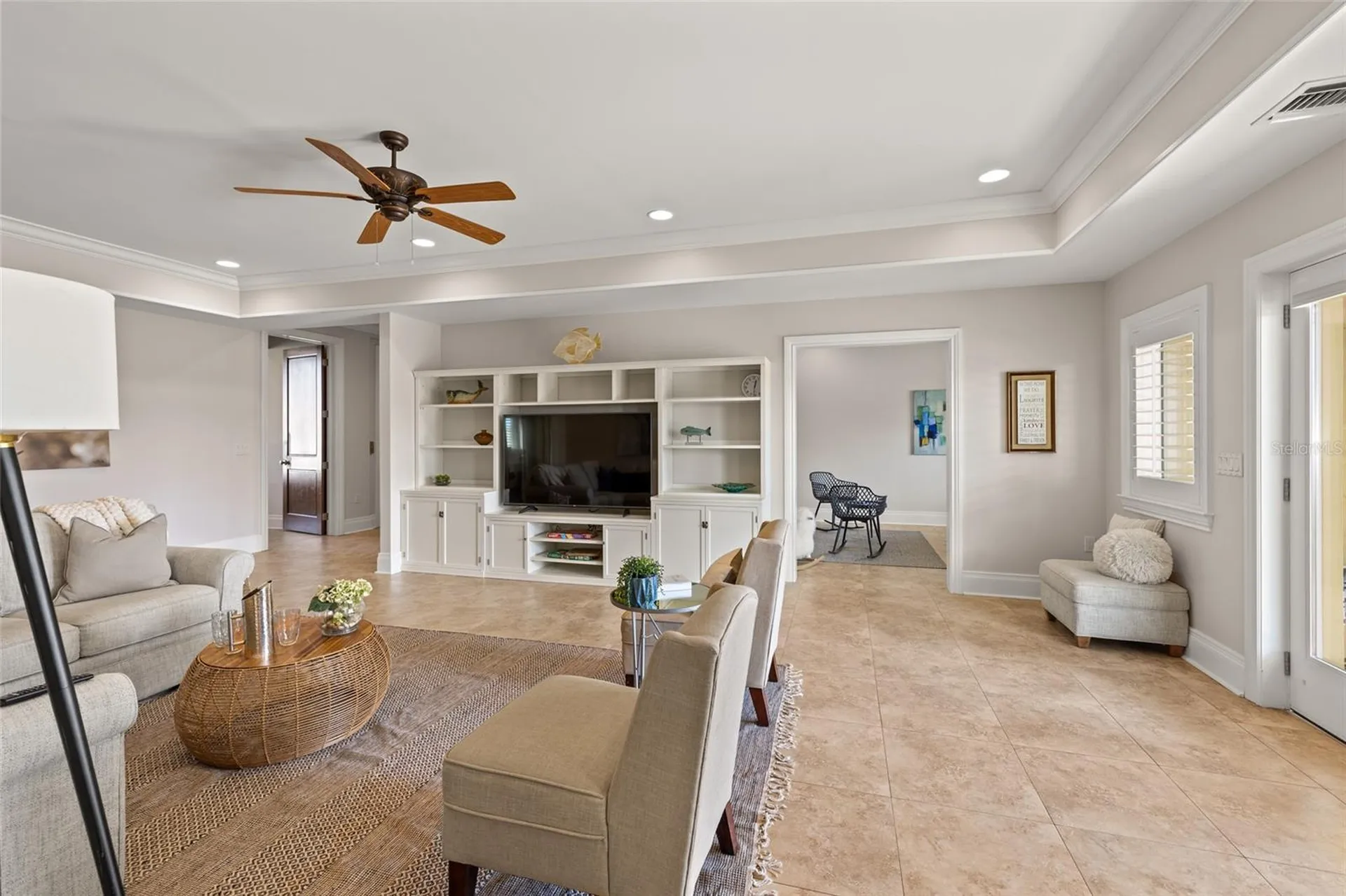 1976 Kansas Avenue NE St Petersburg FL 33703