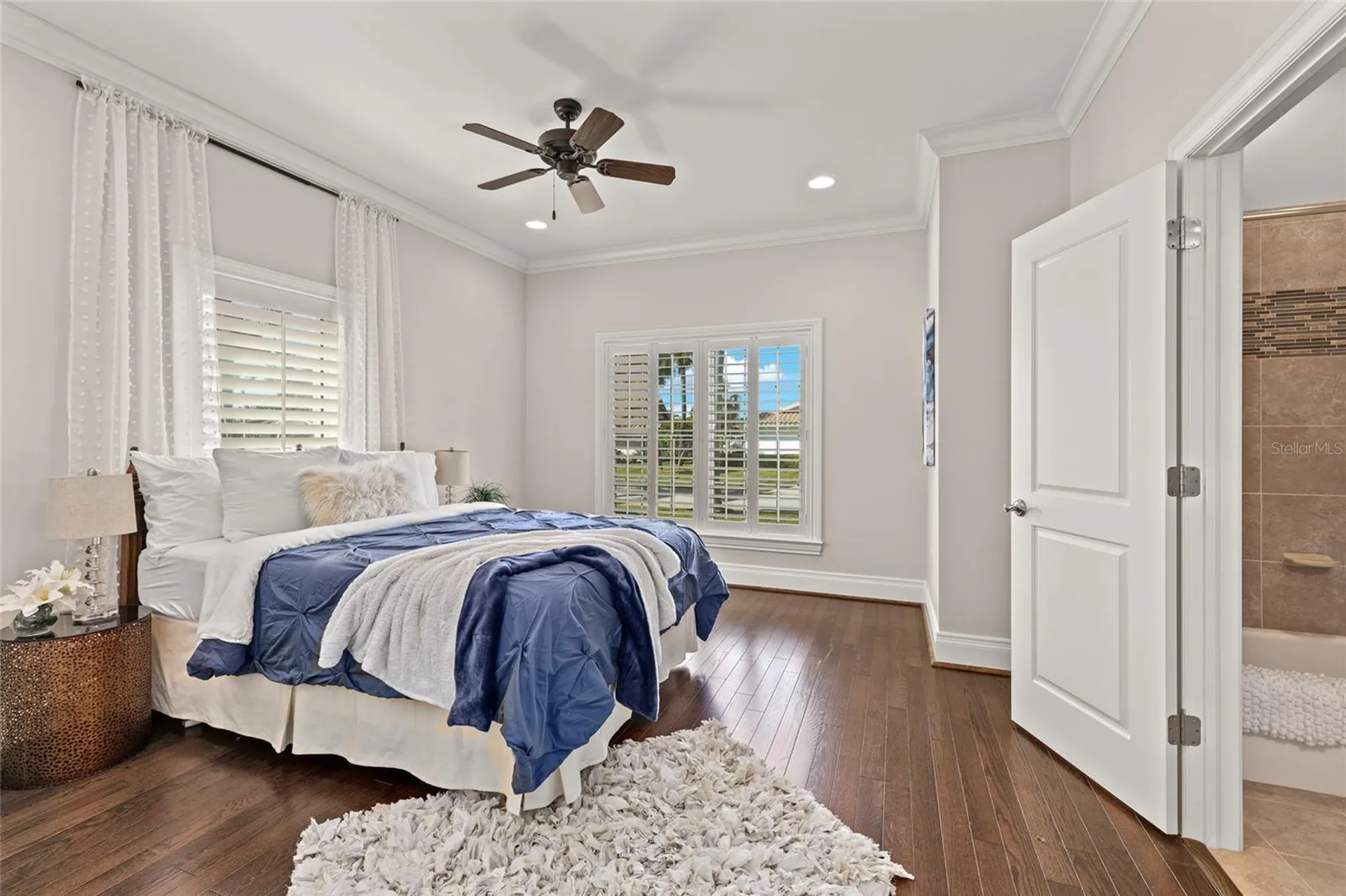 1976 Kansas Avenue NE St Petersburg FL 33703