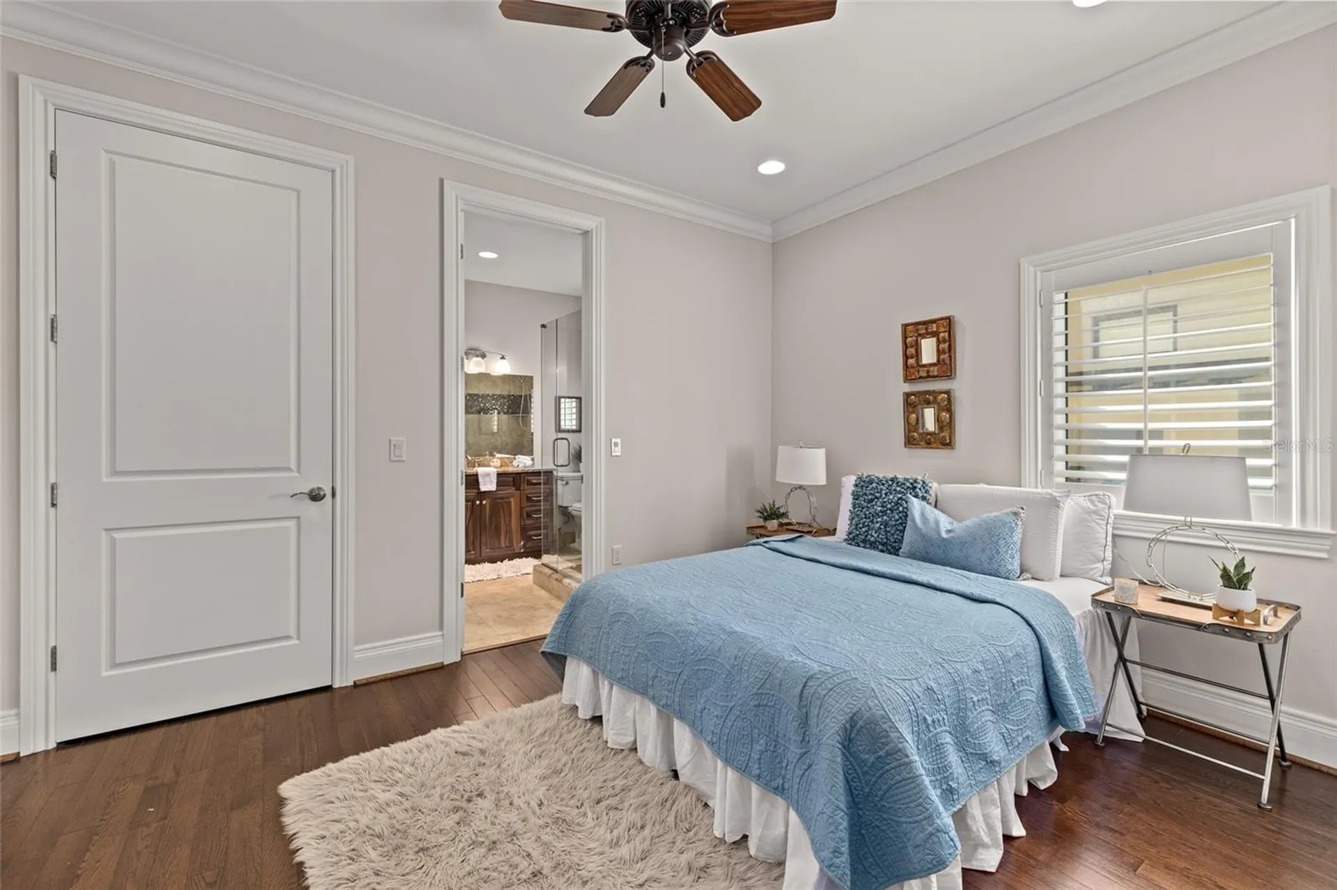 1976 Kansas Avenue NE St Petersburg FL 33703