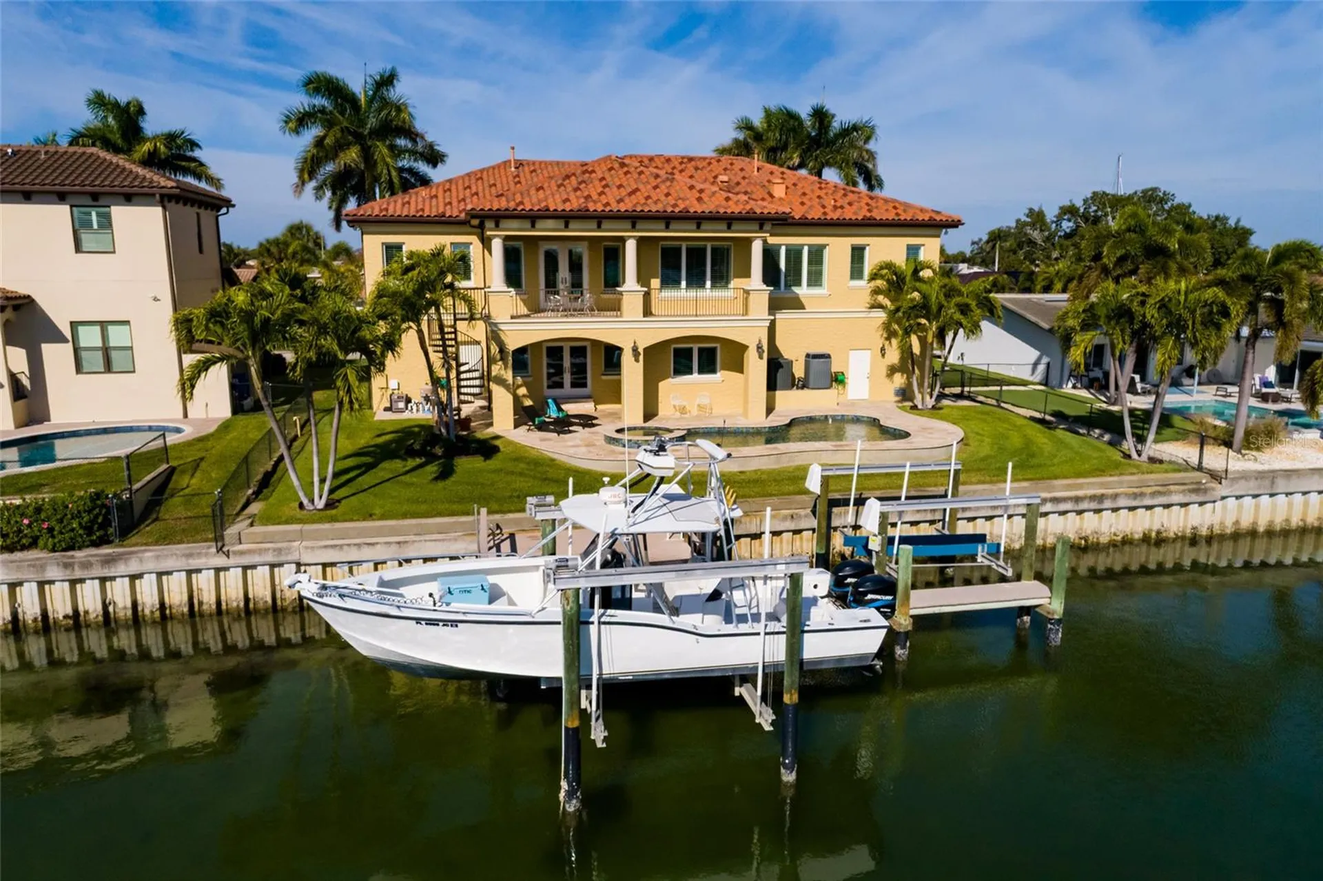 1976 Kansas Avenue NE St Petersburg FL 33703
