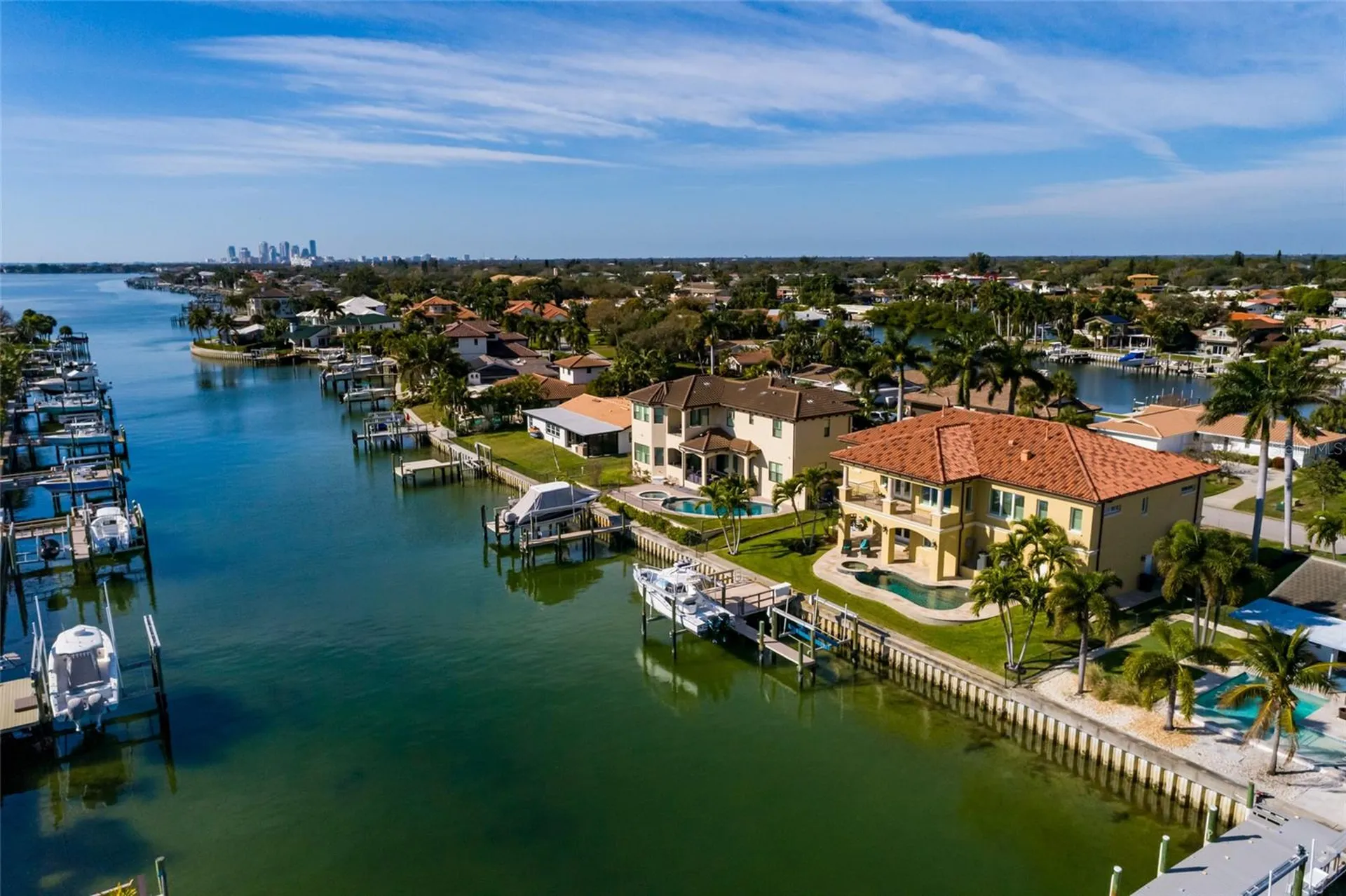 1976 Kansas Avenue NE St Petersburg FL 33703