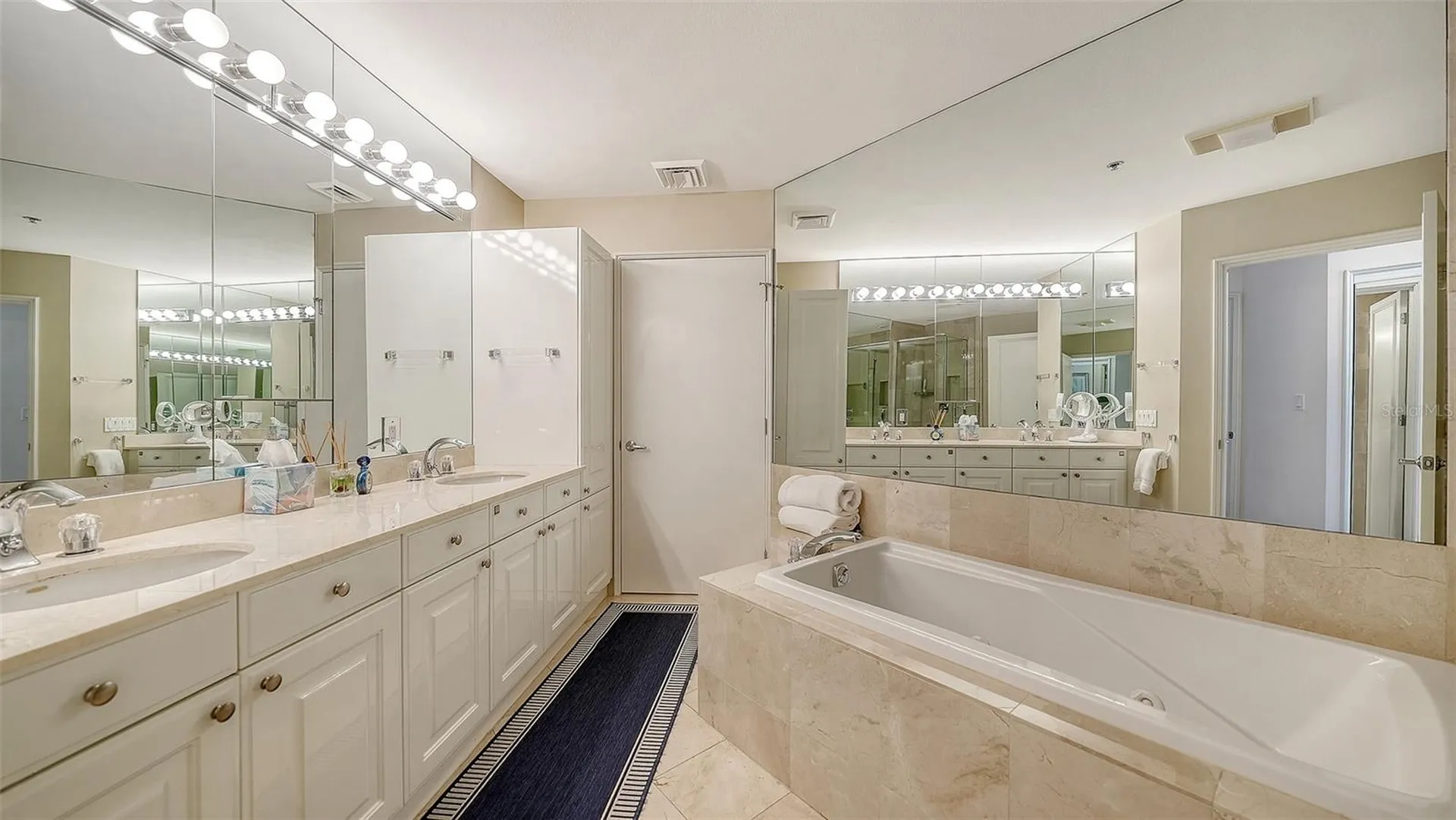3080 Grand Bay Boulevard Longboat Key FL 34228
