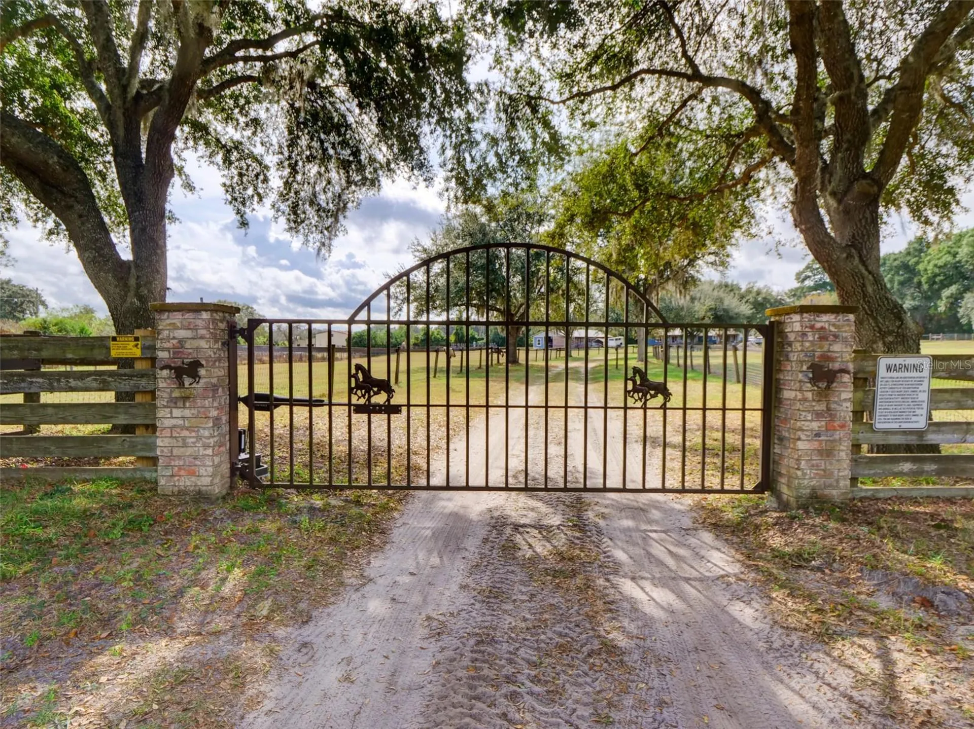 1765 E Cr 462 Wildwood FL 34785