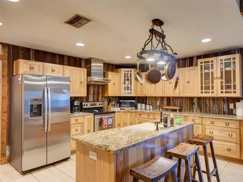 1765 E Cr 462 Wildwood FL 34785