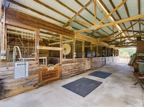 1765 E Cr 462 Wildwood FL 34785
