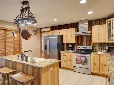 1765 E Cr 462 Wildwood FL 34785