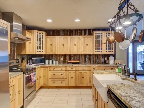 1765 E Cr 462 Wildwood FL 34785