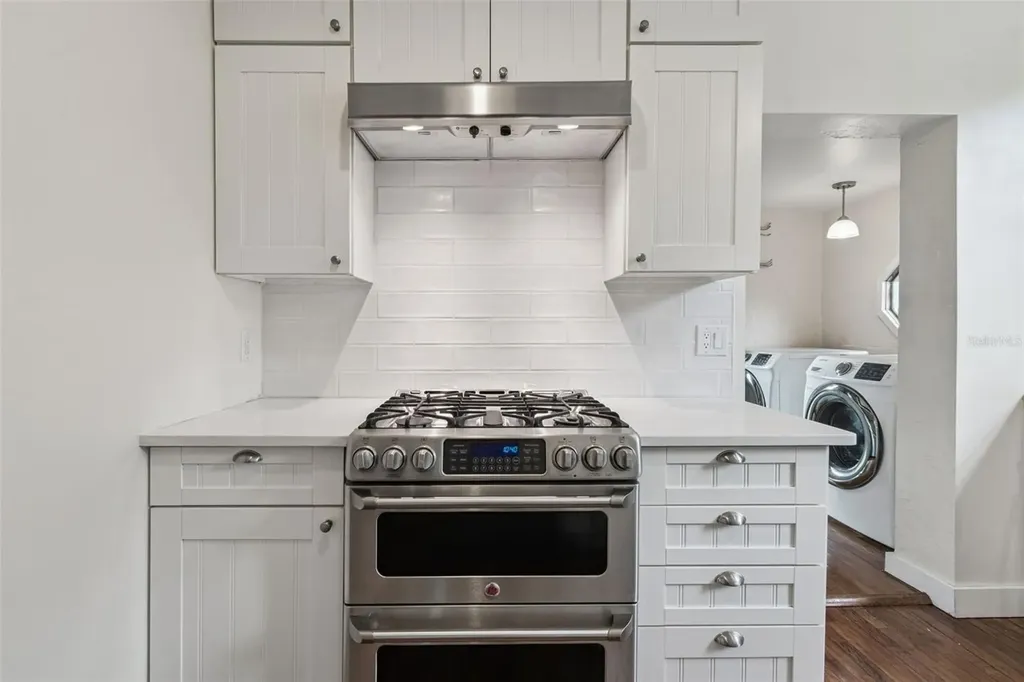 4326 3rd Avenue S St Petersburg FL 33711