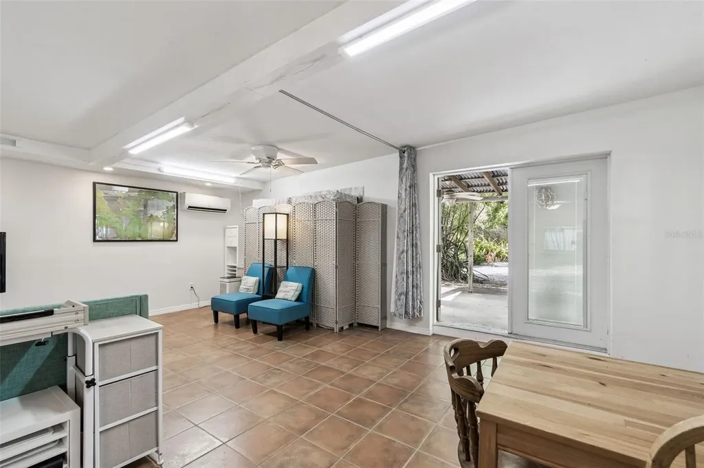 4326 3rd Avenue S St Petersburg FL 33711