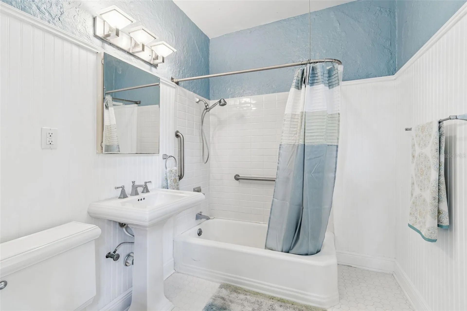 4326 3rd Avenue S St Petersburg FL 33711