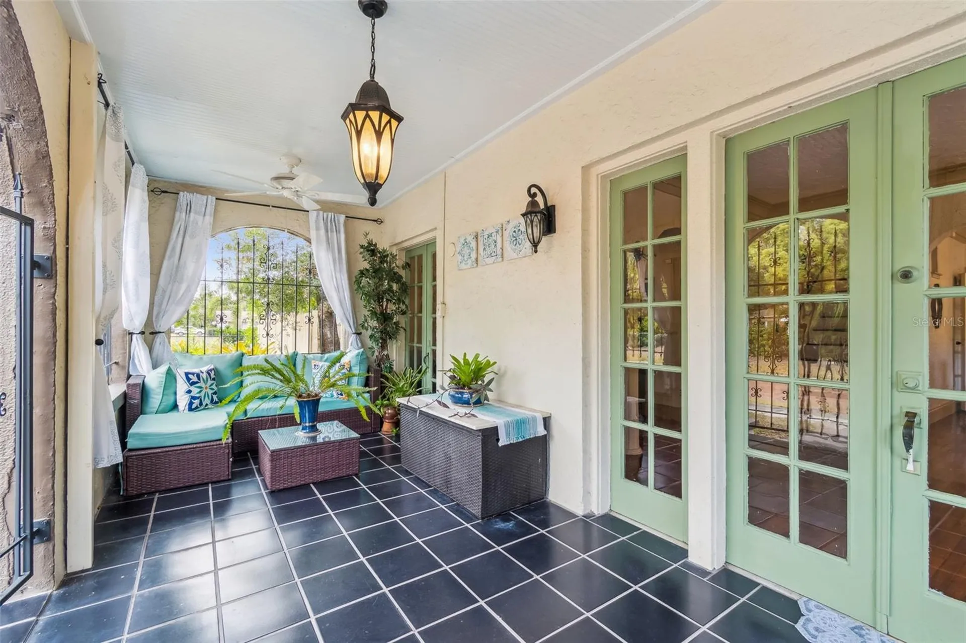 4326 3rd Avenue S St Petersburg FL 33711