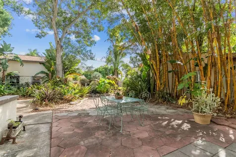 4326 3rd Avenue S St Petersburg FL 33711