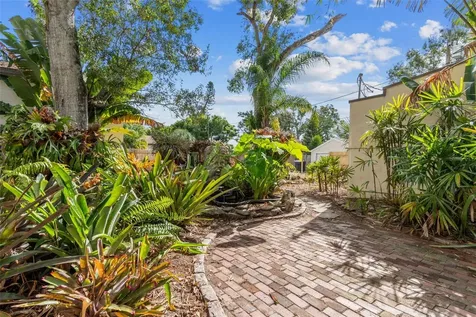 4326 3rd Avenue S St Petersburg FL 33711