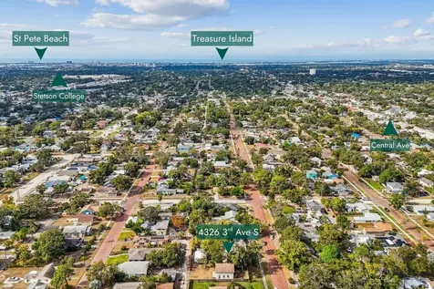 4326 3rd Avenue S St Petersburg FL 33711