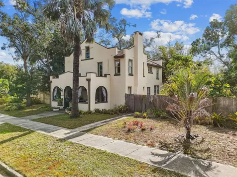 4326 3rd Avenue S St Petersburg FL 33711