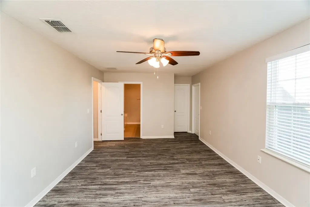13307 Waterford Castle Drive Dade City FL 33525