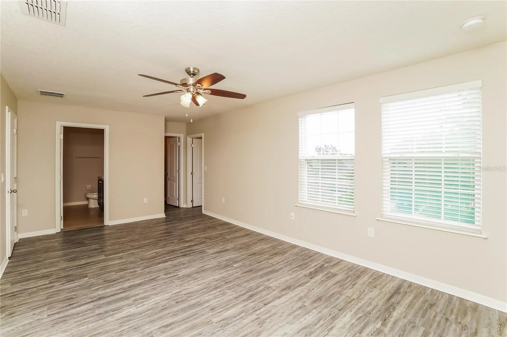 13307 Waterford Castle Drive Dade City FL 33525