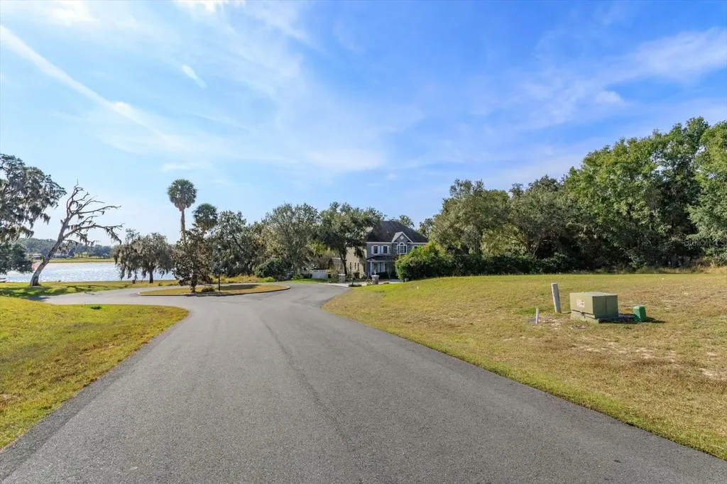 1104 Myrtle Breezes Court Fruitland Park FL 34731
