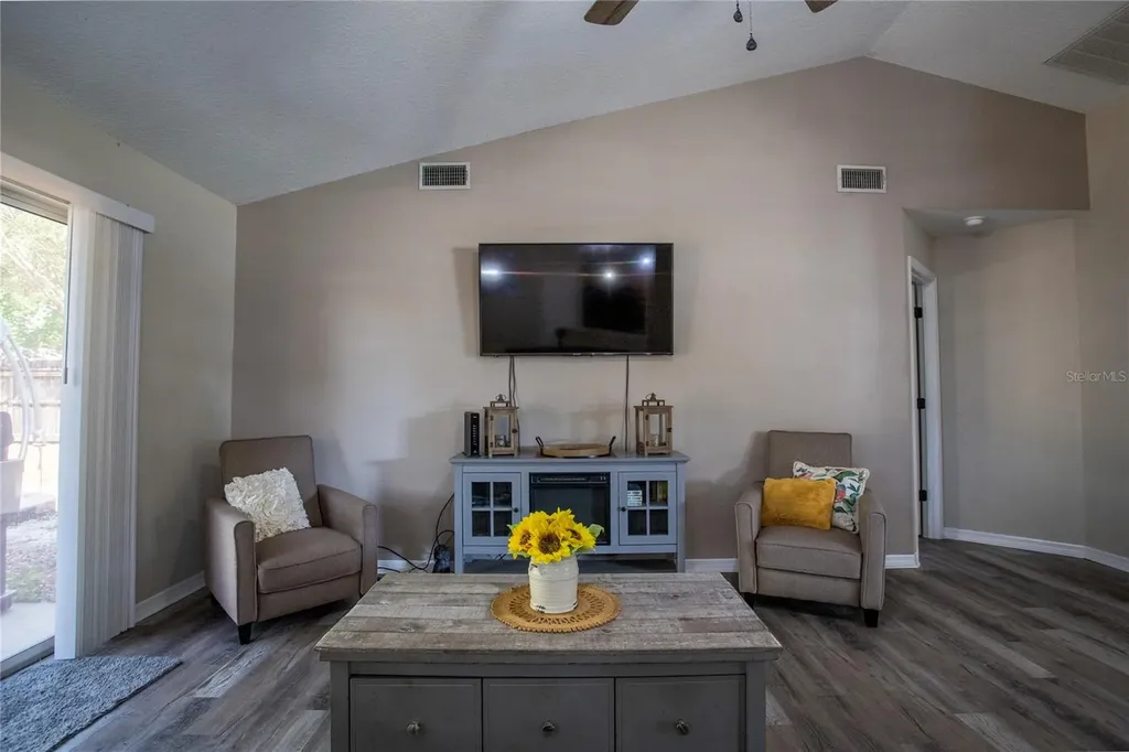 33809 Silver Pine Drive Leesburg FL 34788