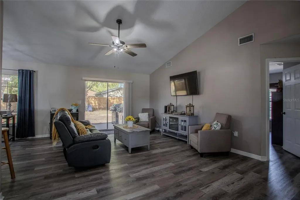 33809 Silver Pine Drive Leesburg FL 34788