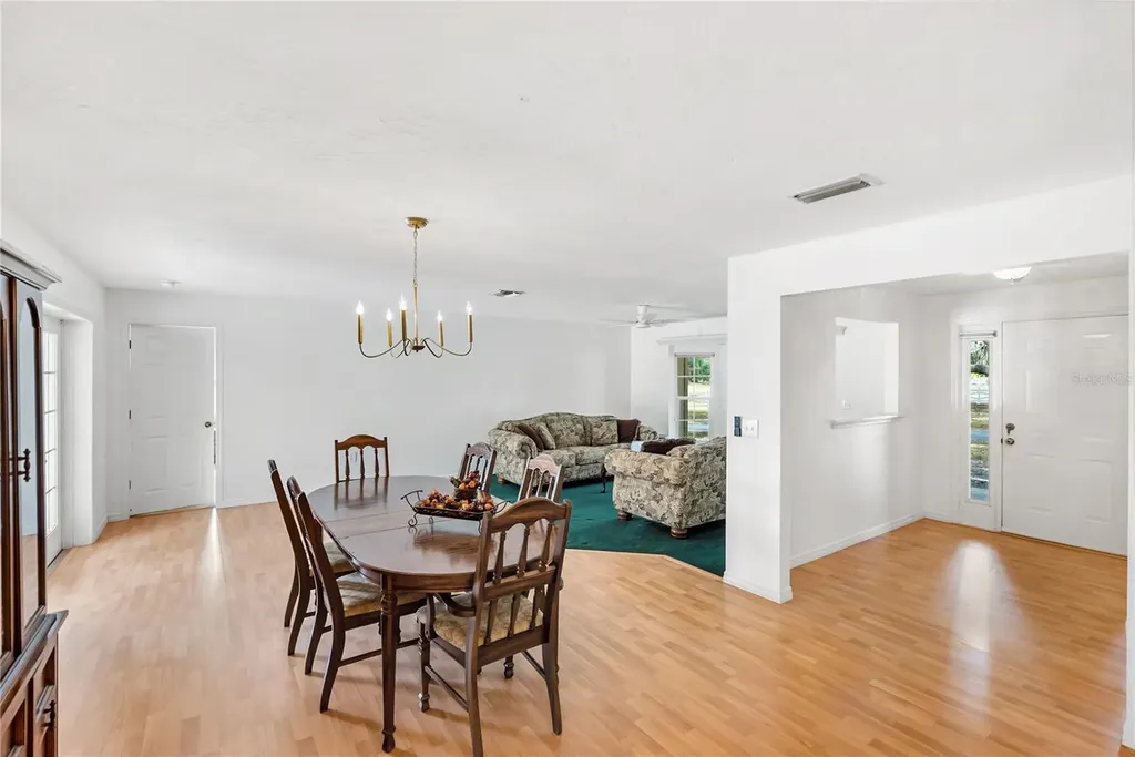 1160 Wagon Wheel Drive Sarasota FL 34240