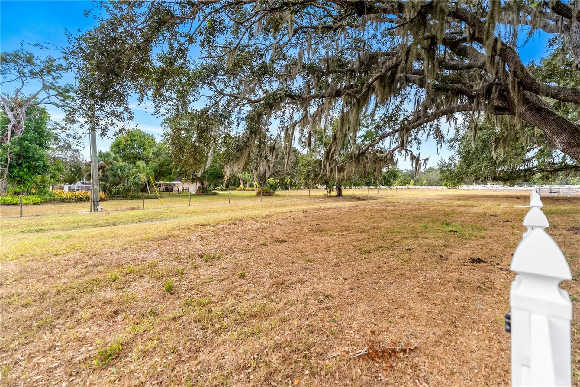 1160 Wagon Wheel Drive Sarasota FL 34240