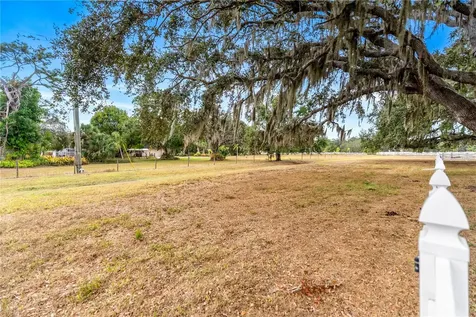 1160 Wagon Wheel Drive Sarasota FL 34240