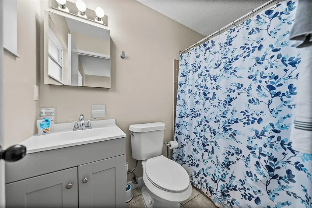 104 N Lake Reedy Boulevard Frostproof FL 33843