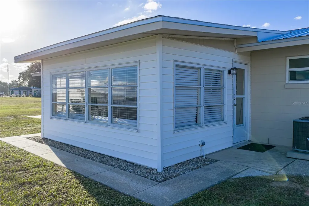 104 N Lake Reedy Boulevard Frostproof FL 33843