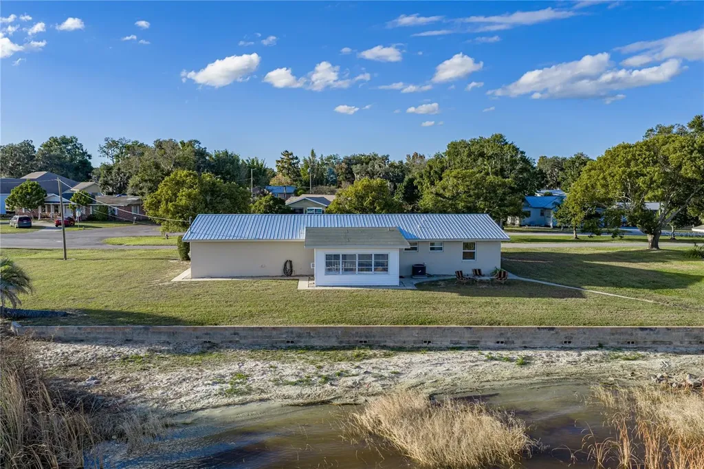 104 N Lake Reedy Boulevard Frostproof FL 33843