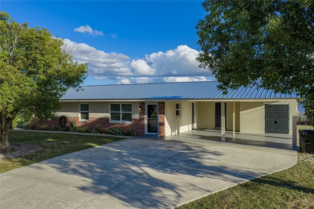 104 N Lake Reedy Boulevard Frostproof FL 33843