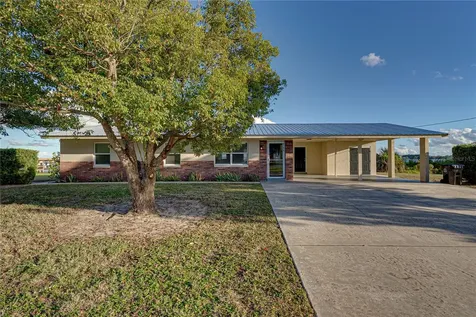 104 N Lake Reedy Boulevard Frostproof FL 33843