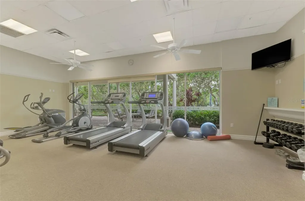 5242 Parisienne Place Sarasota FL 34238