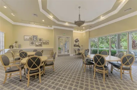 5242 Parisienne Place Sarasota FL 34238