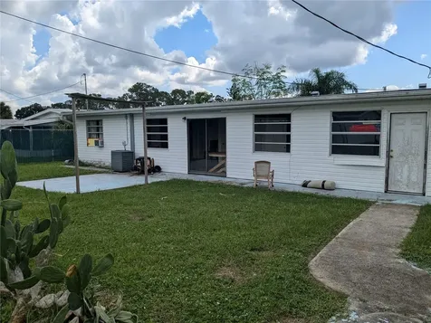 8274 Herbison Avenue North Port FL 34287