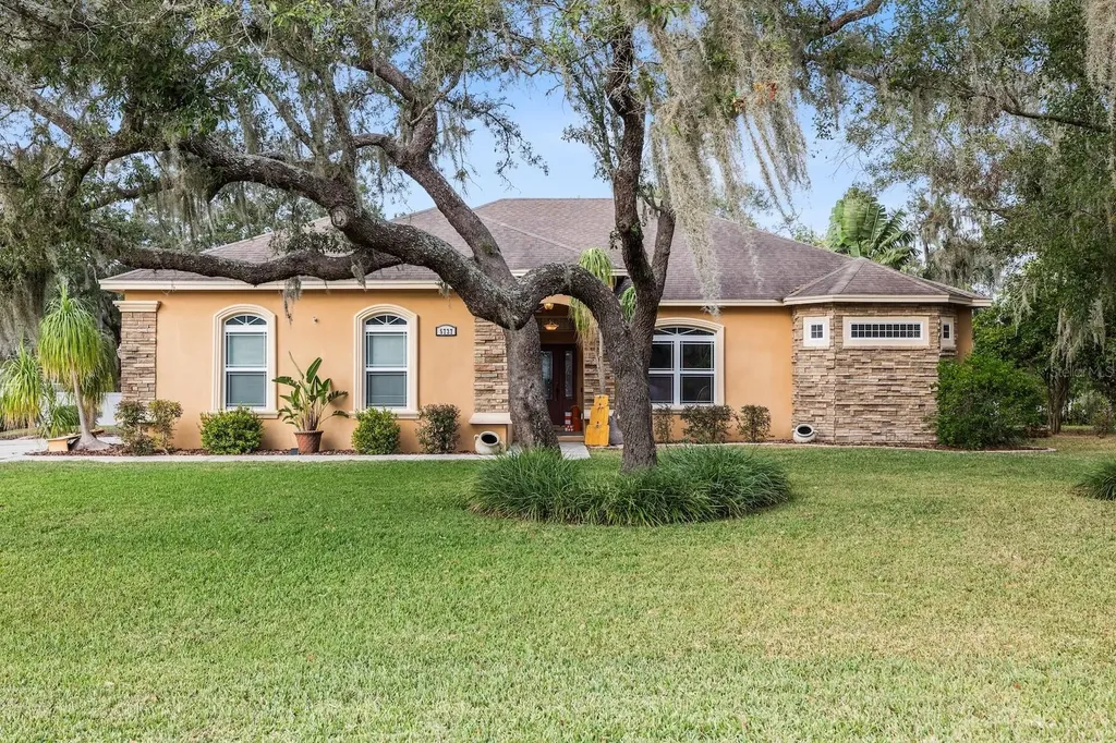 5737 Deer Flag Drive Lakeland FL 33811