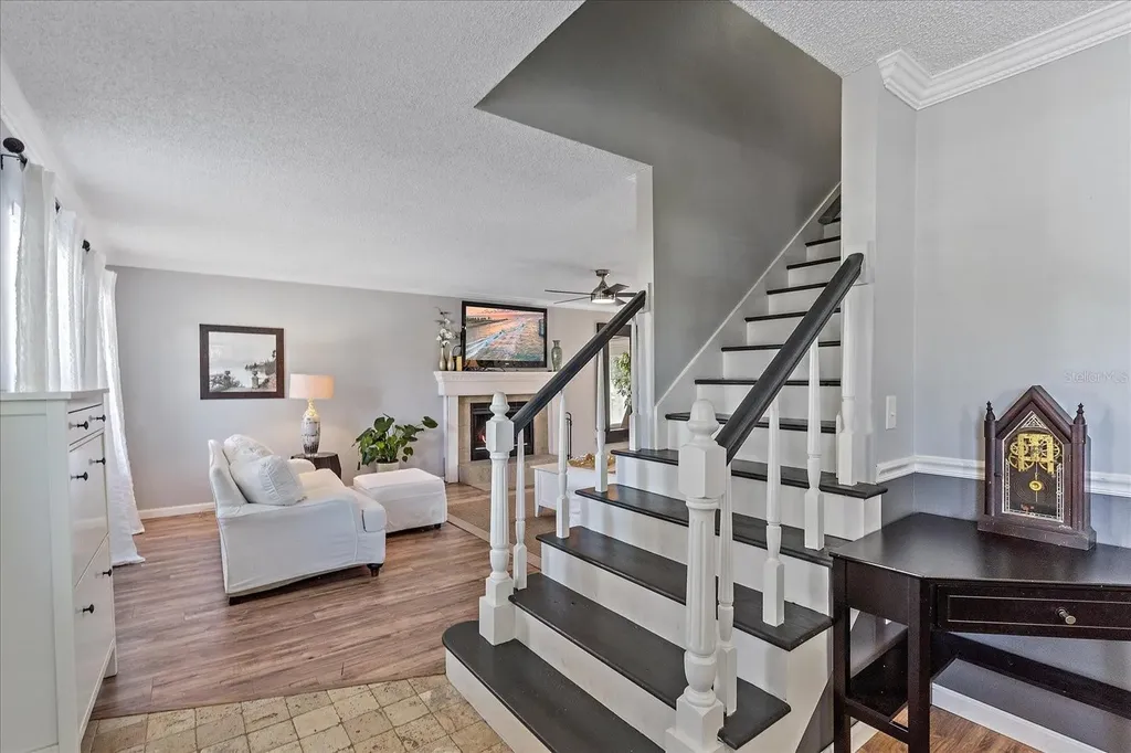 5766 Forester Pine Court Sarasota FL 34243