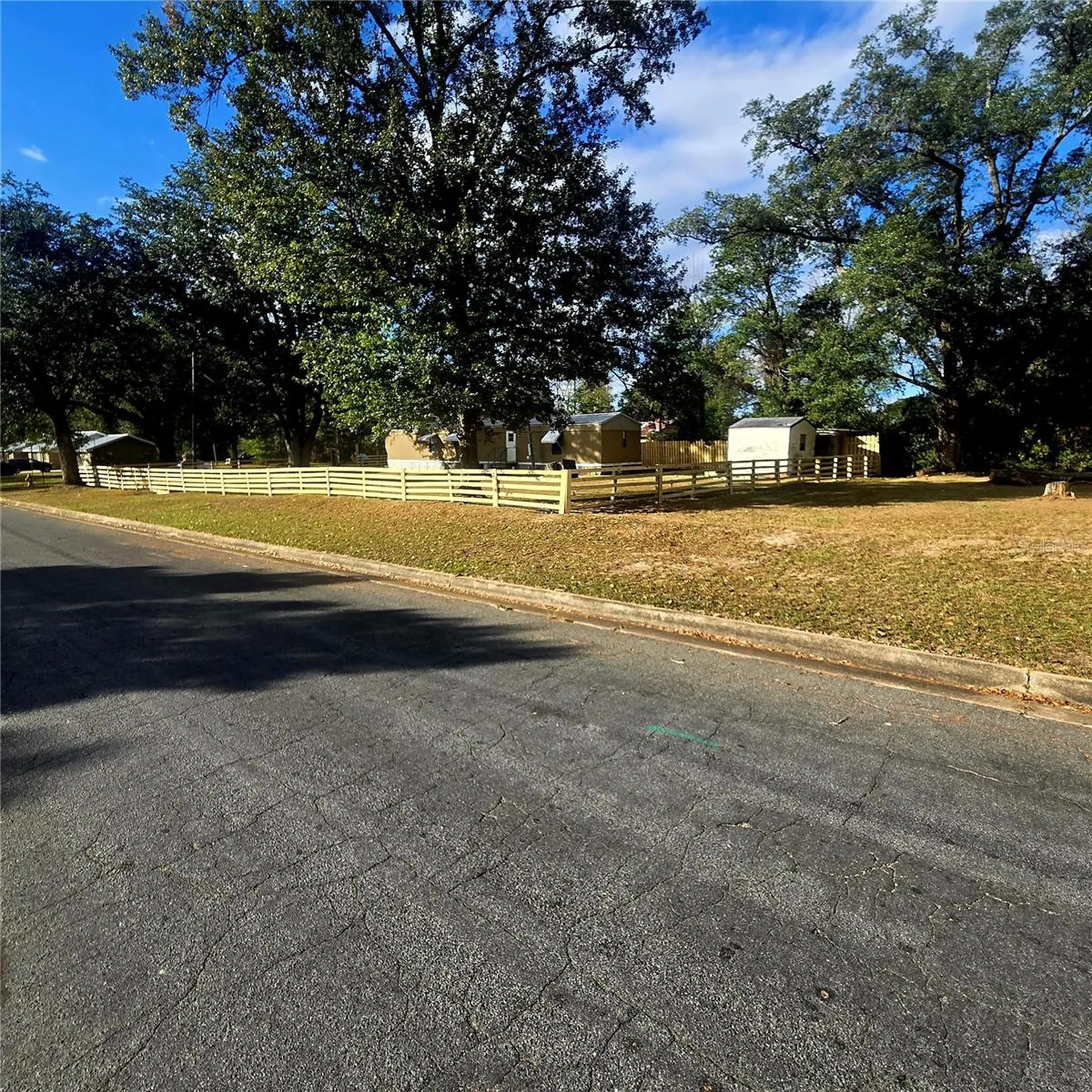 2820 Barnes Street Marianna FL 32448