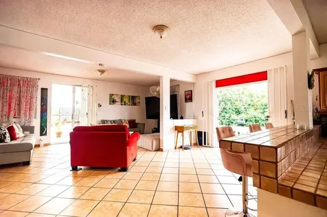 105 Bay View Calle Principal Catano PR 00962