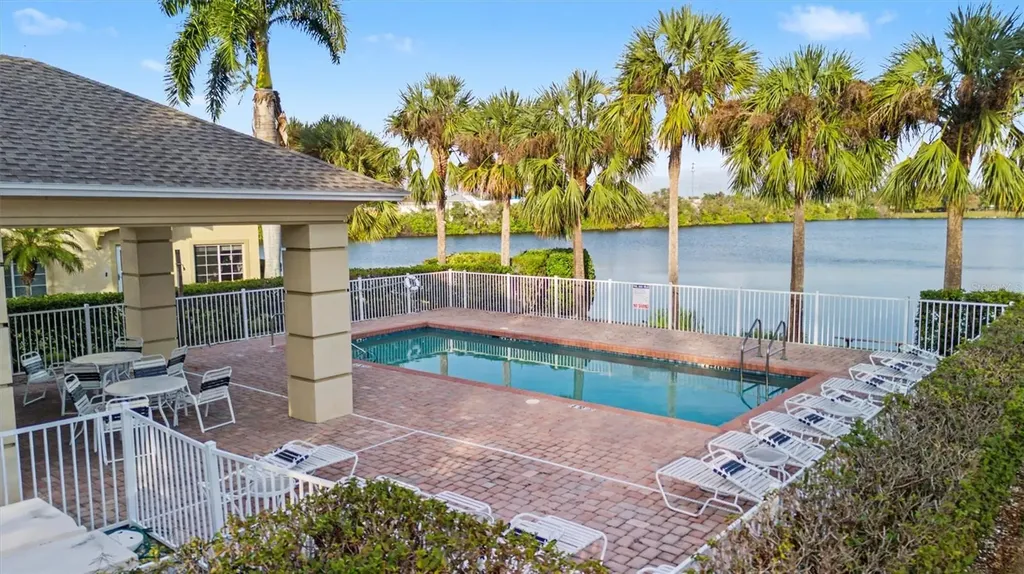 3505 45th Terrace W Bradenton FL 34210