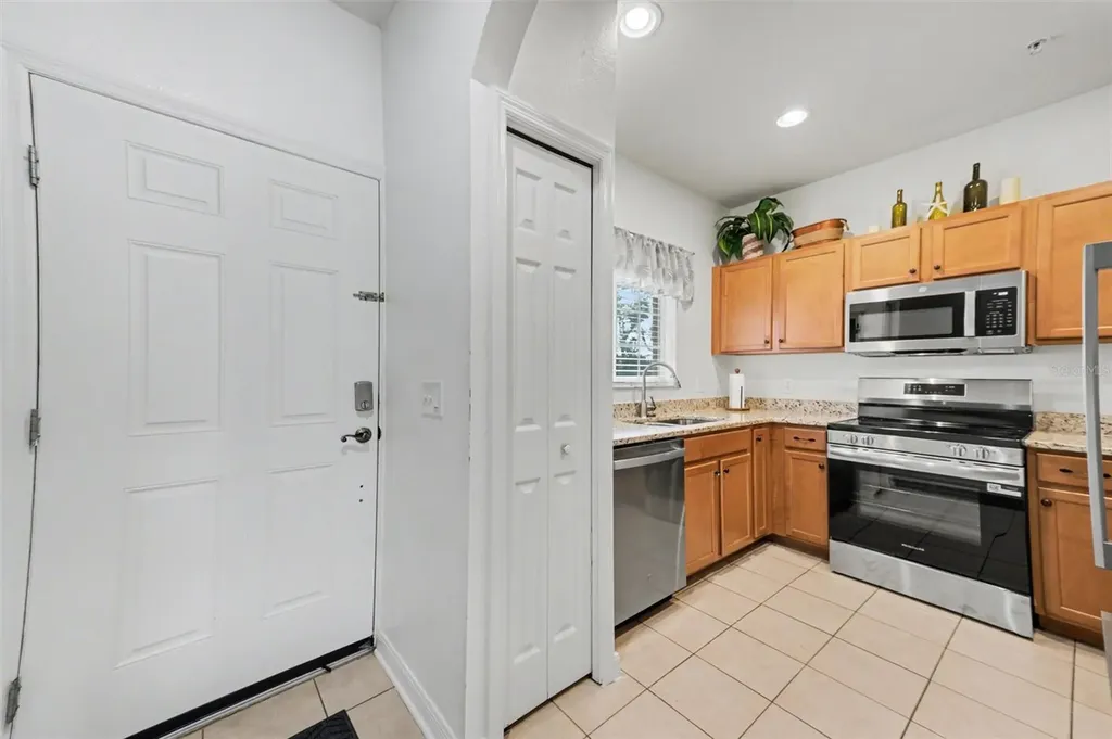 3505 45th Terrace W Bradenton FL 34210