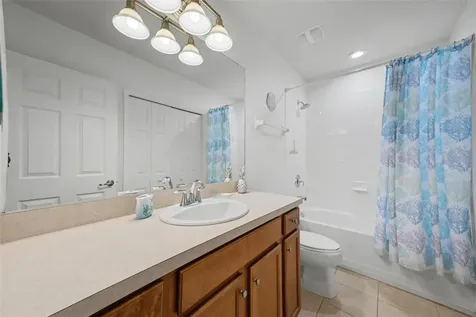 3505 45th Terrace W Bradenton FL 34210