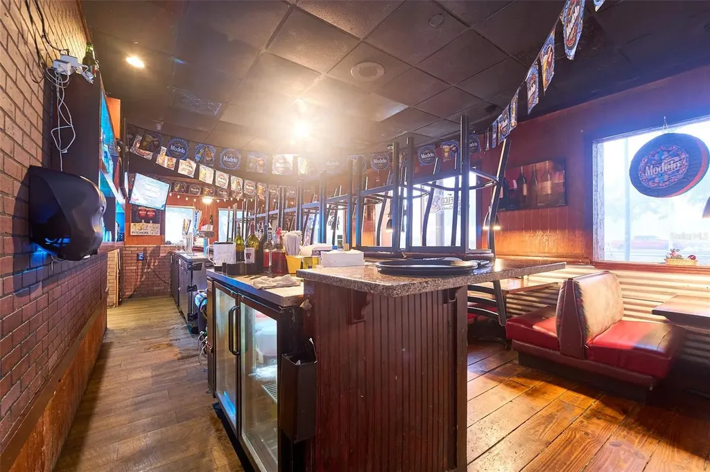 706 E Brandon Boulevard Brandon FL 33511