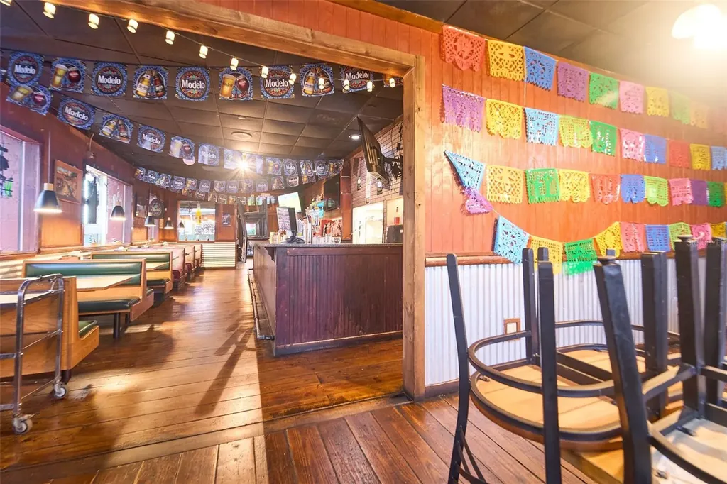 706 E Brandon Boulevard Brandon FL 33511