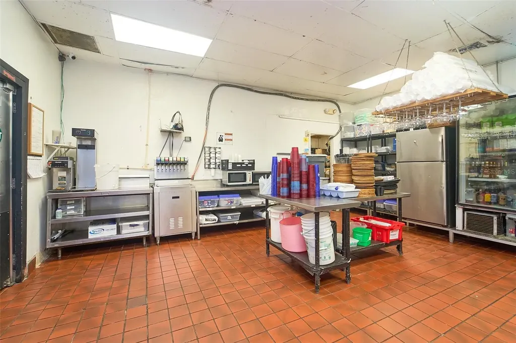 706 E Brandon Boulevard Brandon FL 33511