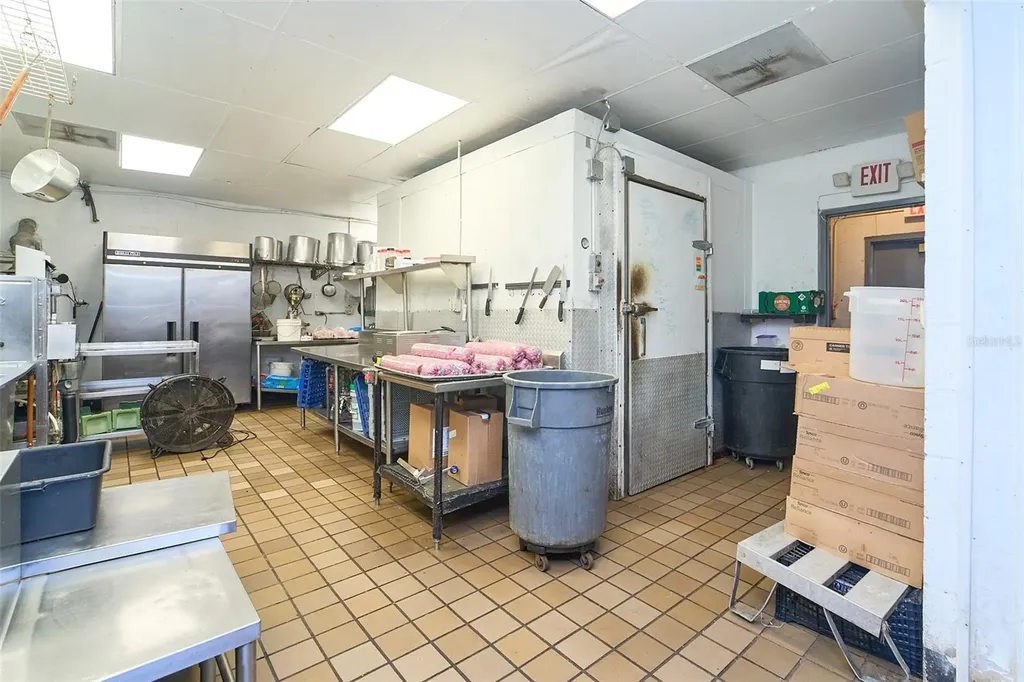 706 E Brandon Boulevard Brandon FL 33511