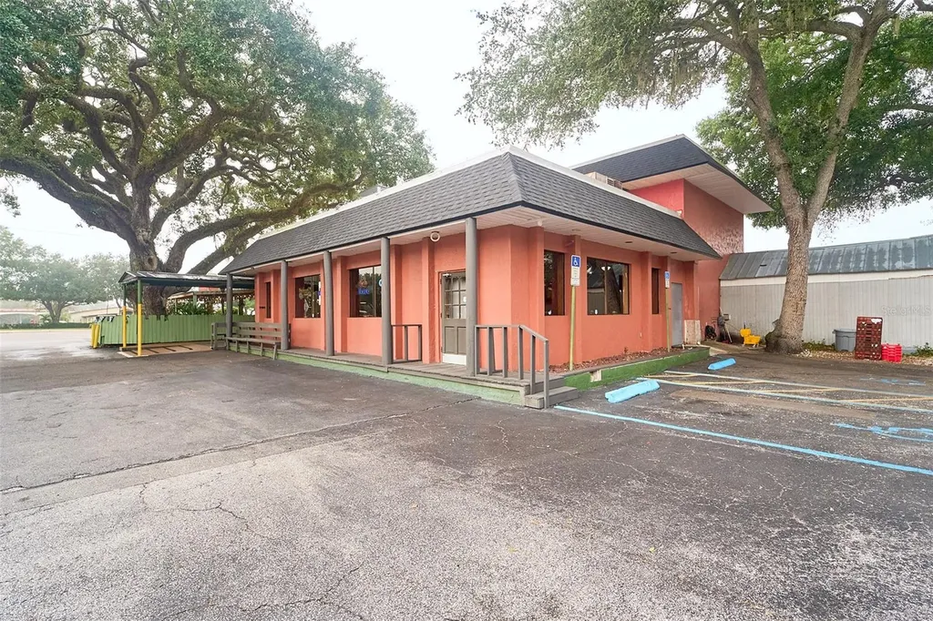 706 E Brandon Boulevard Brandon FL 33511