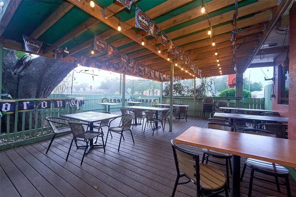 706 E Brandon Boulevard Brandon FL 33511