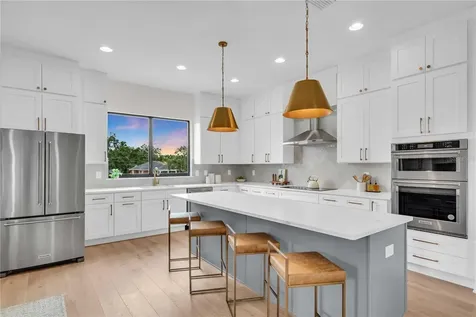 3002 W Platt Tampa FL 33609