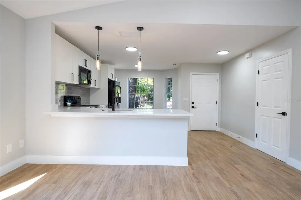 3750 Roseboro Street Orlando FL 32805